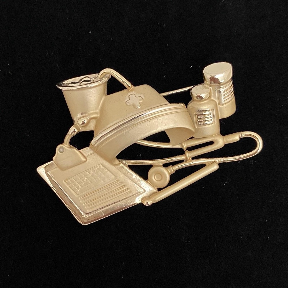 Vintage American Jewelry Chain Co AJC Nurse Motif Enameled Gold Tone Brooch Pin